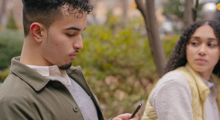 Wie man mit Freundschaftseifersucht umgeht